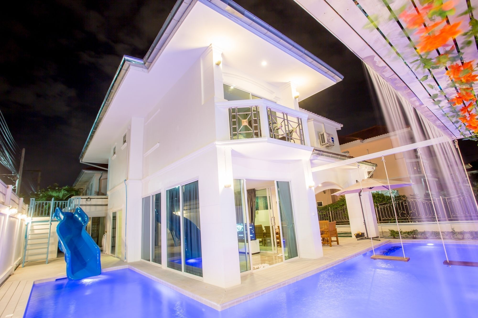 The Ville Modern Viewpoint Pool Villa Pattaya ภายนอก รูปภาพ